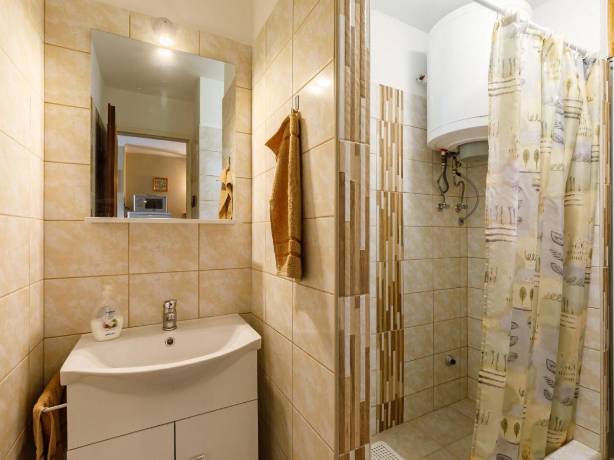 Holiday Home Jazmin By Interhome Balatonszarszo Exterior foto
